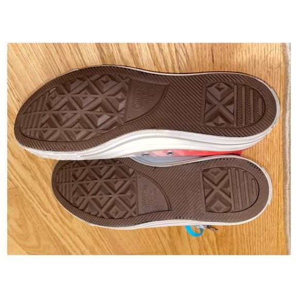 Colorful Converse - Picture 4 of 4